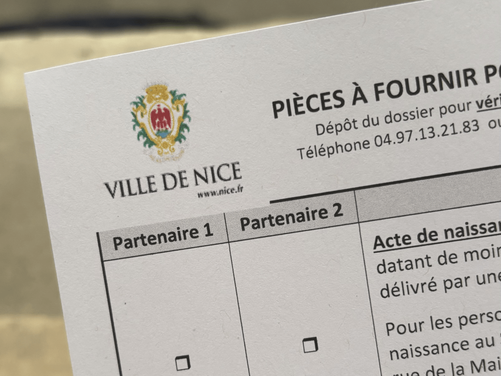 프랑스 팍스(PACS) 두번째 거절당하다